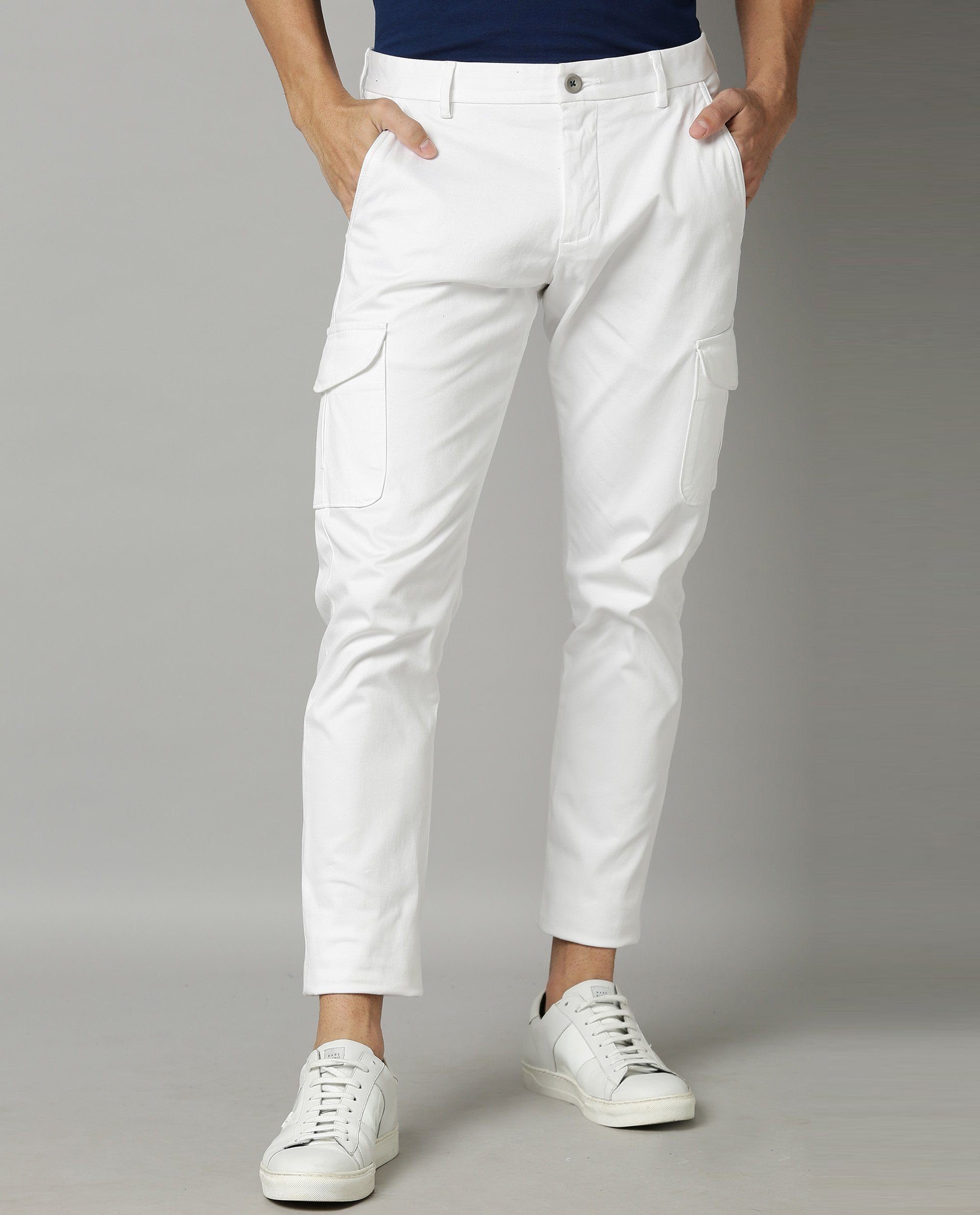 Jennifer Aniston's White Cargo Pants | POPSUGAR Fashion